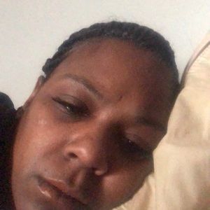 Meet your Posher, Mekia